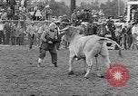 Standbild Rodeo Wettbewerb Palm Springs California USA, 1952, aus Sekunde 62 historischem Filmmaterial Videoclip 65675056219