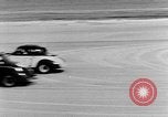 Standbild Stock Car Rennen Daytona Beach Florida USA, 1952, aus Sekunde 16 historischem Filmmaterial Videoclip 65675056220