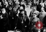 Image l'archevêque Makarios III Athènes Grèce, 1957, de la seconde 27 séquences d'archives historiques vidéo 65675056221