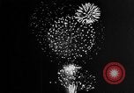 Image fireworks pageant New York City USA, 1957, de la seconde 27 séquences d'archives historiques vidéo 65675056222