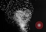 Image fireworks pageant New York City USA, 1957, de la seconde 34 séquences d'archives historiques vidéo 65675056222