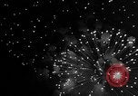 Image fireworks pageant New York City USA, 1957, de la seconde 49 séquences d'archives historiques vidéo 65675056222