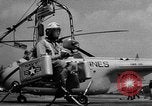 Image démonstration de moulinet hélicoptère portable California United States USA, 1957, de la seconde 17 séquences d'archives historiques vidéo 65675056224