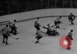 Image Championnat de hockey sur glace Canada, 1957, de la seconde 27 séquences d'archives historiques vidéo 65675056226