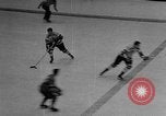 Image Championnat de hockey sur glace Canada, 1957, de la seconde 35 séquences d'archives historiques vidéo 65675056226