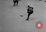 Image Championnat de hockey sur glace Canada, 1957, de la seconde 58 séquences d'archives historiques vidéo 65675056226