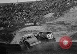 Image les courses de voitures de série France, 1957, de la seconde 21 séquences d'archives historiques vidéo 65675056227
