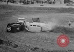 Image les courses de voitures de série France, 1957, de la seconde 27 séquences d'archives historiques vidéo 65675056227