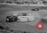 Image les courses de voitures de série France, 1957, de la seconde 28 séquences d'archives historiques vidéo 65675056227