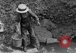 Standbild Armen United States USA, 1935, aus Sekunde 15 historischem Filmmaterial Videoclip 65675056230