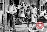 Standbild Armen United States USA, 1935, aus Sekunde 58 historischem Filmmaterial Videoclip 65675056230
