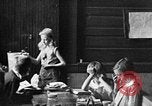 Standbild amerikanischen Studenten United States USA, 1935, aus Sekunde 10 historischem Filmmaterial Videoclip 65675056247