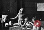 Standbild amerikanischen Studenten United States USA, 1935, aus Sekunde 12 historischem Filmmaterial Videoclip 65675056247