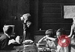 Standbild amerikanischen Studenten United States USA, 1935, aus Sekunde 27 historischem Filmmaterial Videoclip 65675056247