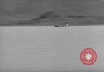 Standbild 347 Meilen pro Stunde durch ein Auto Bonneville Salt Flats Utah USA, 1938, aus Sekunde 27 historischem Filmmaterial Videoclip 65675056265