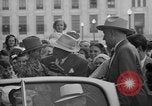 Standbild Charlie McCarthy Fort Worth Texas USA, 1938, aus Sekunde 56 historischem Filmmaterial Videoclip 65675056266
