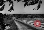 Standbild Landwirte und Milchmann Kentucky United States USA, 1950, aus Sekunde 44 historischem Filmmaterial Videoclip 65675056268