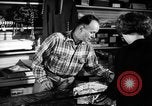 Standbild Ländliche Land speichern oder General Store Kentucky United States USA, 1950, aus Sekunde 7 historischem Filmmaterial Videoclip 65675056269