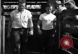 Standbild Industrie in Ottumwa Iowa Ottumwa Iowa USA, 1958, aus Sekunde 31 historischem Filmmaterial Videoclip 65675056275