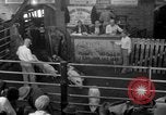 Standbild Industrie in Ottumwa Iowa Ottumwa Iowa USA, 1958, aus Sekunde 34 historischem Filmmaterial Videoclip 65675056275