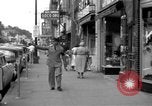 Immagine di Le strade e i negozi della città Ottumwa Iowa USA, 1958, secondo 6 filmato di repertorio 65675056276