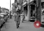 Immagine di Le strade e i negozi della città Ottumwa Iowa USA, 1958, secondo 7 filmato di repertorio 65675056276