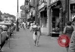 Immagine di Le strade e i negozi della città Ottumwa Iowa USA, 1958, secondo 13 filmato di repertorio 65675056276