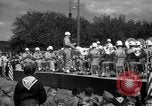 Immagine di Persone e gruppi di Ottumwa Ottumwa Iowa USA, 1958, secondo 9 filmato di repertorio 65675056278