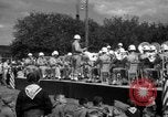 Immagine di Persone e gruppi di Ottumwa Ottumwa Iowa USA, 1958, secondo 11 filmato di repertorio 65675056278