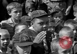 Immagine di Persone e gruppi di Ottumwa Ottumwa Iowa USA, 1958, secondo 22 filmato di repertorio 65675056278