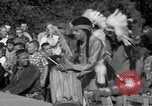 Immagine di Persone e gruppi di Ottumwa Ottumwa Iowa USA, 1958, secondo 25 filmato di repertorio 65675056278