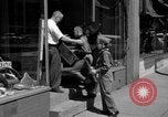 Immagine di Persone e gruppi di Ottumwa Ottumwa Iowa USA, 1958, secondo 49 filmato di repertorio 65675056278