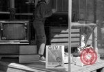Immagine di Persone e gruppi di Ottumwa Ottumwa Iowa USA, 1958, secondo 59 filmato di repertorio 65675056278