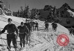 Image première patrouille de ski de l'US Army Mount Rainier Washington USA, 1940, de la seconde 6 séquences d'archives historiques vidéo 65675056282