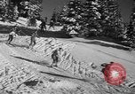 Image première patrouille de ski de l'US Army Mount Rainier Washington USA, 1940, de la seconde 22 séquences d'archives historiques vidéo 65675056282