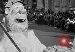 Standbild Weihnachten Prozessionen Hollywood Los Angeles California USA, 1947, aus Sekunde 20 historischem Filmmaterial Videoclip 65675056297