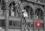 Standbild Weihnachten Prozessionen Hollywood Los Angeles California USA, 1947, aus Sekunde 40 historischem Filmmaterial Videoclip 65675056297
