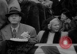 Standbild Armee versus Navy Fußball Philadelphia Pennsylvania USA, 1947, aus Sekunde 13 historischem Filmmaterial Videoclip 65675056298
