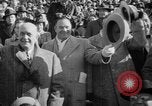 Standbild Fußballspiel Philadelphia Pennsylvania USA, 1949, aus Sekunde 28 historischem Filmmaterial Videoclip 65675056304