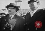 Standbild Fußballspiel Philadelphia Pennsylvania USA, 1949, aus Sekunde 32 historischem Filmmaterial Videoclip 65675056304