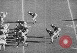 Standbild Fußballspiel Philadelphia Pennsylvania USA, 1949, aus Sekunde 47 historischem Filmmaterial Videoclip 65675056304