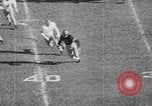 Standbild Fußballspiel Philadelphia Pennsylvania USA, 1949, aus Sekunde 52 historischem Filmmaterial Videoclip 65675056304