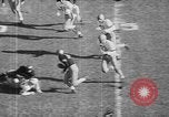 Standbild Fußballspiel Philadelphia Pennsylvania USA, 1949, aus Sekunde 54 historischem Filmmaterial Videoclip 65675056304