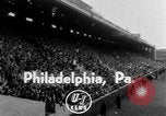 Image ouest versus catholique Bok Vocation Tech football Philadelphia Pennsylvania USA, 1951, de la seconde 1 séquences d'archives historiques vidéo 65675056308
