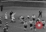 Image ouest versus catholique Bok Vocation Tech football Philadelphia Pennsylvania USA, 1951, de la seconde 21 séquences d'archives historiques vidéo 65675056308