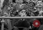 Image ouest versus catholique Bok Vocation Tech football Philadelphia Pennsylvania USA, 1951, de la seconde 28 séquences d'archives historiques vidéo 65675056308