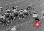 Image ouest versus catholique Bok Vocation Tech football Philadelphia Pennsylvania USA, 1951, de la seconde 58 séquences d'archives historiques vidéo 65675056308