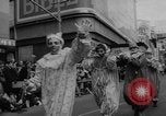 Immagine di Macy's Thanksgiving Day Parade New York City USA, 1964, secondo 13 filmato di repertorio 65675056312