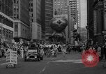 Immagine di Macy's Thanksgiving Day Parade New York City USA, 1964, secondo 38 filmato di repertorio 65675056312