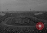 Immagine di 1964 Marina militare dell esercito del gioco del calcio Philadelphia Pennsylvania USA, 1964, secondo 9 filmato di repertorio 65675056313